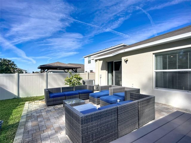 10215 SHIMMERING KOI WAY, Riverview, FL 33578