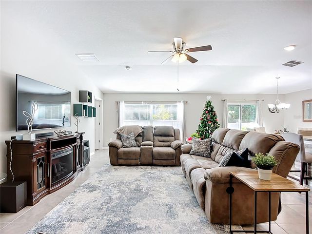 10215 SHIMMERING KOI WAY, Riverview, FL 33578