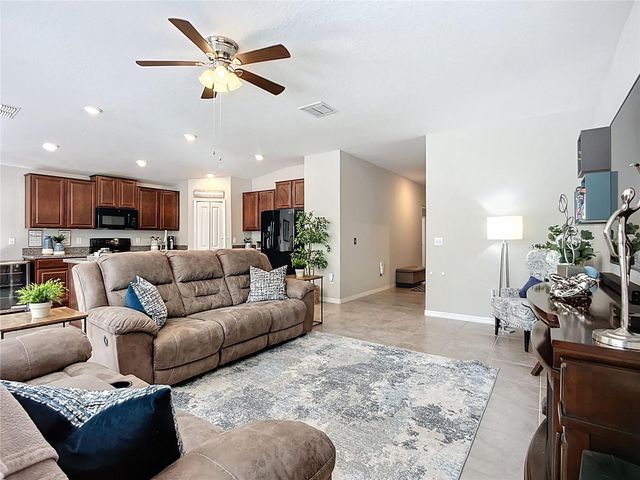 10215 SHIMMERING KOI WAY, Riverview, FL 33578