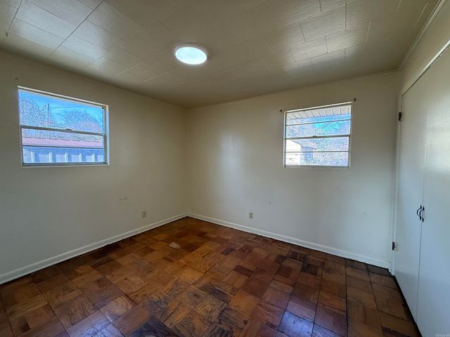 1500 W College, Jonesboro, AR 72401