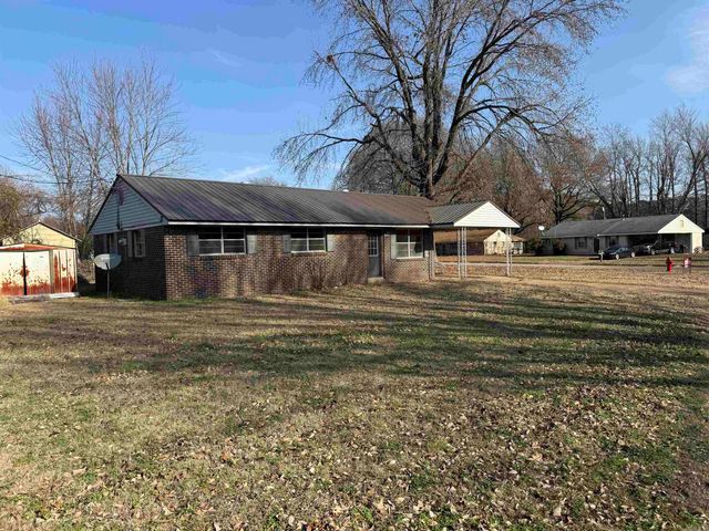 1500 W College, Jonesboro, AR 72401