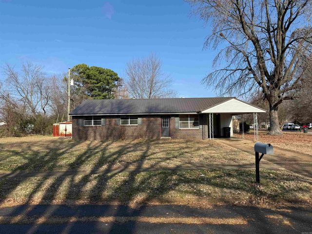 1500 W College, Jonesboro, AR 72401
