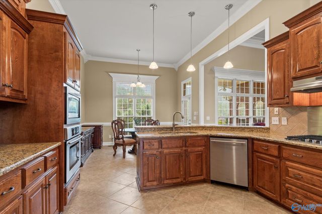 104 Early Morning Circle, Huntsville, AL 35811