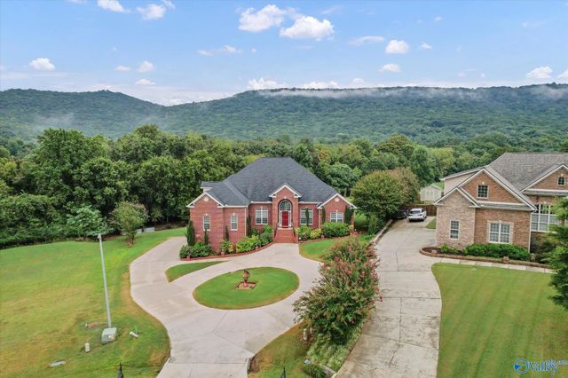 104 Early Morning Circle, Huntsville, AL 35811