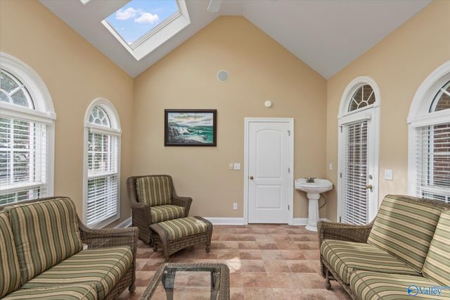 104 Early Morning Circle, Huntsville, AL 35811