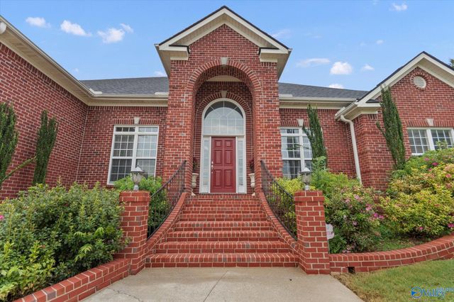 104 Early Morning Circle, Huntsville, AL 35811