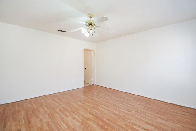 4022 Belle Park Drive 4022, Houston, TX 77072