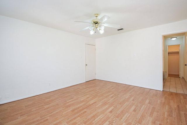 4022 Belle Park Drive 4022, Houston, TX 77072