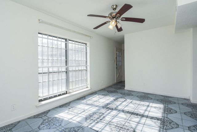 4022 Belle Park Drive 4022, Houston, TX 77072