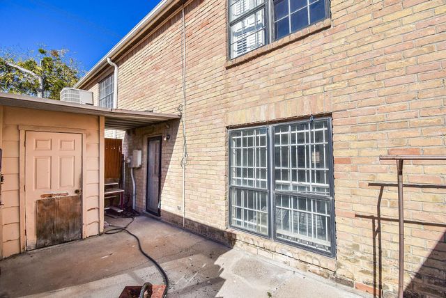 4022 Belle Park Drive 4022, Houston, TX 77072