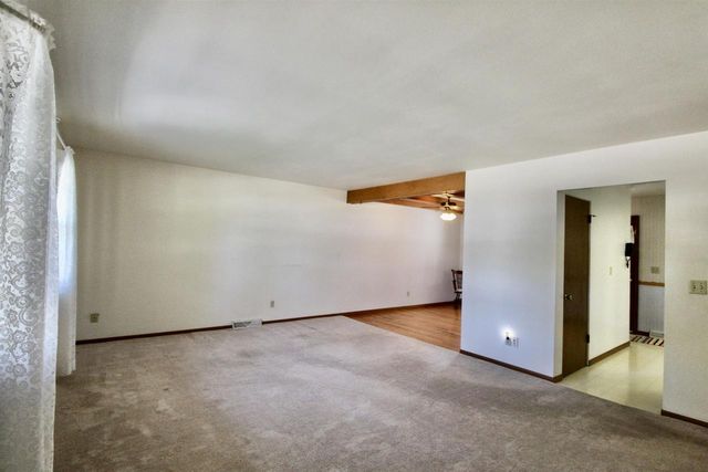 2288 Staborn Drive, Beloit, WI 53511