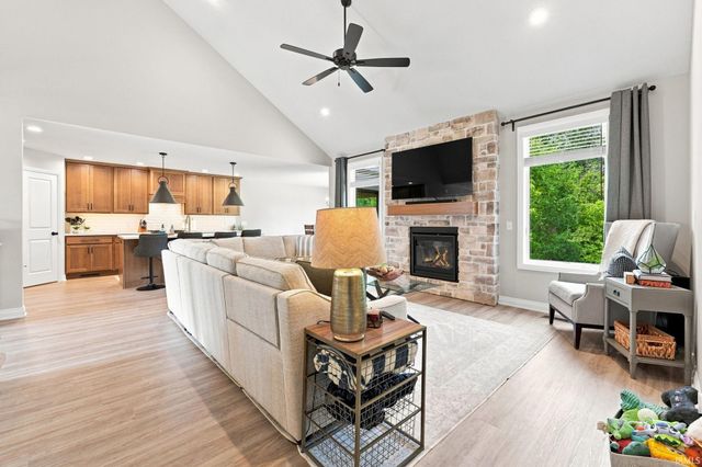 12057 Falcatta Drive, Fort Wayne, IN 46845