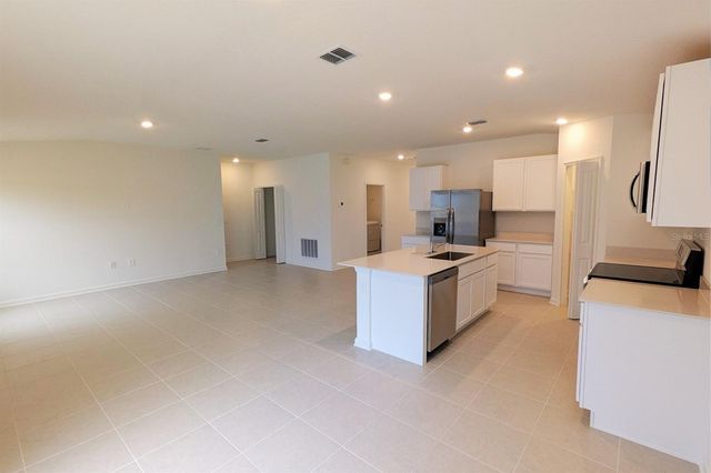 2838 PENNACHIO DRIVE, Lake Wales, FL 33853