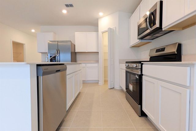 2838 PENNACHIO DRIVE, Lake Wales, FL 33853