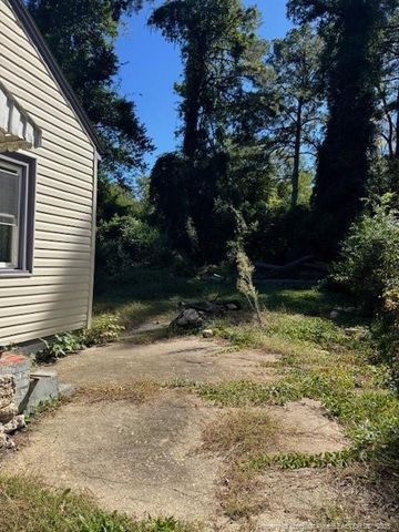 151 Kensington Circle, Fayetteville, NC 28301