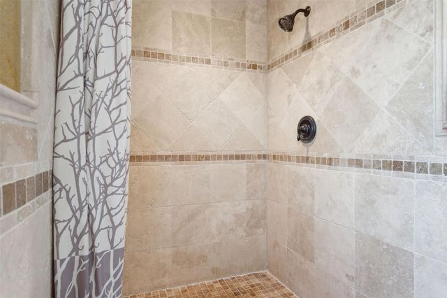 2132 GREENBRIAR BOULEVARD, Clearwater, FL 33763