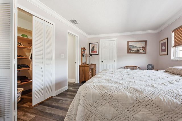 2132 GREENBRIAR BOULEVARD, Clearwater, FL 33763