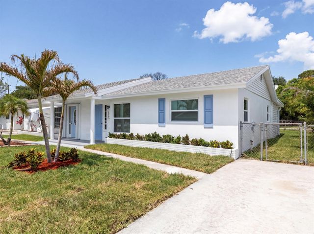 1017 Riverwood Lane, Jupiter, FL 33458