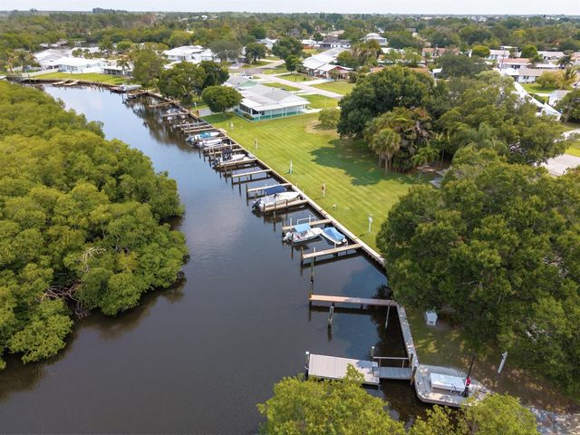 1017 Riverwood Lane, Jupiter, FL 33458