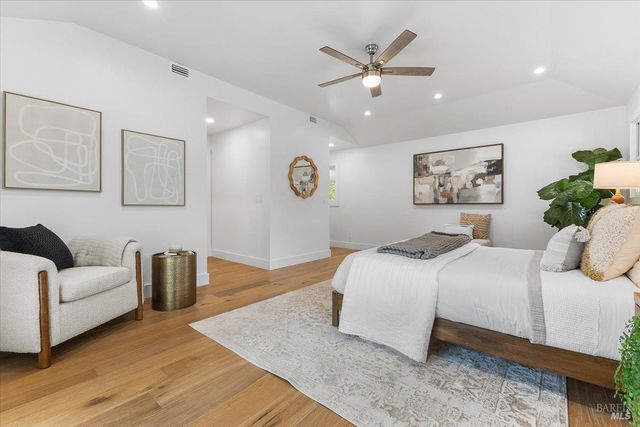 205 Alderbrook Dr, Santa Rosa, CA 95405