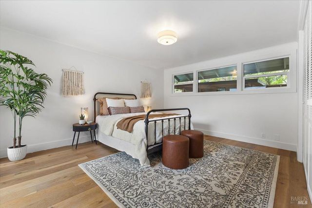 205 Alderbrook Dr, Santa Rosa, CA 95405