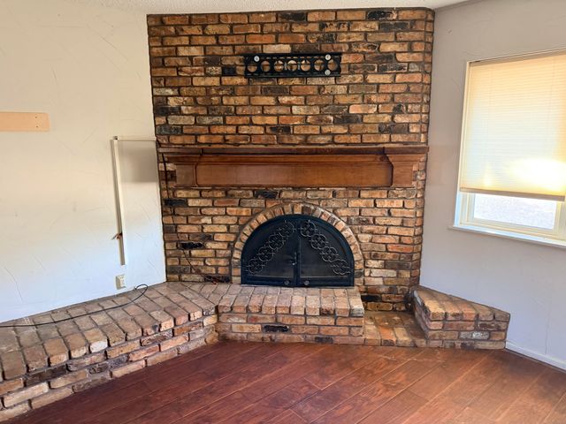 2412 Lockwood Street, Tahoka, TX 79373