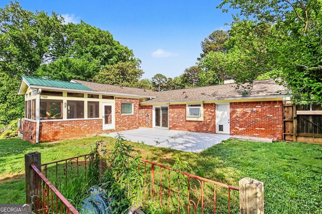 2450 Wentworth Drive NE, Atlanta, GA 30345