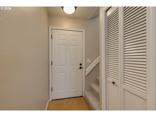 1535 Sw CLAY St 304, Portland, OR 97201