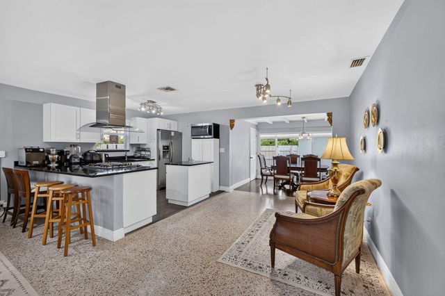 439 45TH Street, West Palm Beach, FL 33407