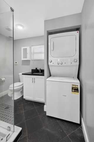 439 45TH Street, West Palm Beach, FL 33407
