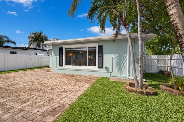 439 45TH Street, West Palm Beach, FL 33407