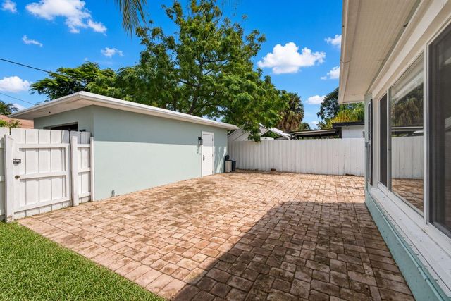439 45TH Street, West Palm Beach, FL 33407