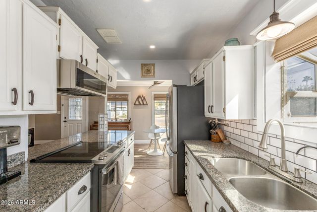 507 E EDISON Avenue, Buckeye, AZ 85326