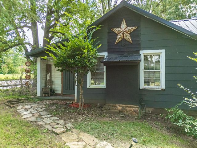 4937 Buffalo West Springs Highway, Pauline, SC 29374