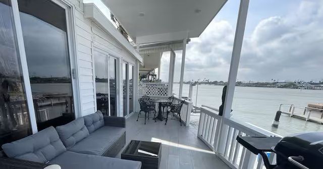 60 Abalone Circle, Port Isabel, TX 78578