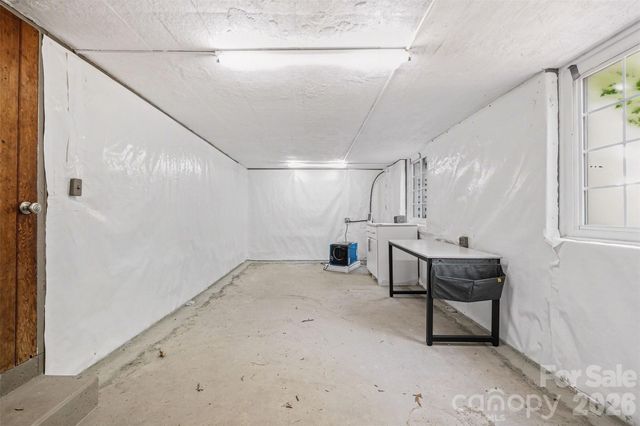 7010 Terrace Drive, Charlotte, NC 28211