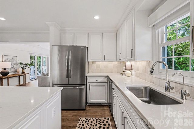 7010 Terrace Drive, Charlotte, NC 28211