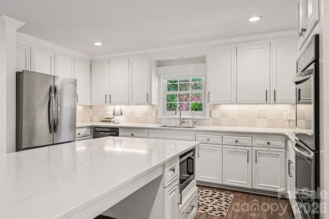 7010 Terrace Drive, Charlotte, NC 28211