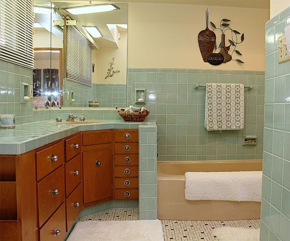 460 W GORE Road, Erie, PA 16509