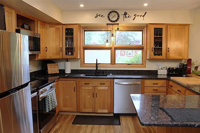 460 W GORE Road, Erie, PA 16509