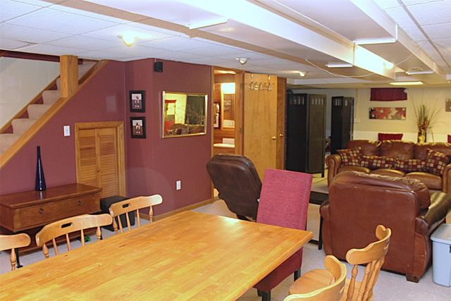 460 W GORE Road, Erie, PA 16509