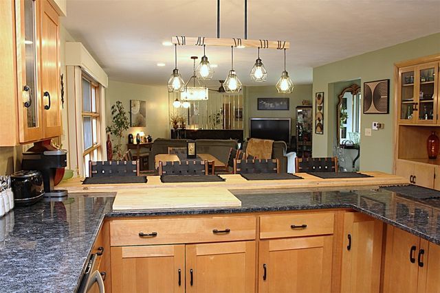 460 W GORE Road, Erie, PA 16509