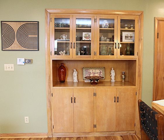 460 W GORE Road, Erie, PA 16509