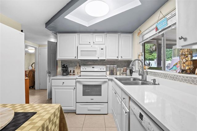 9210 UNICORN AVENUE, Port Richey, FL 34668