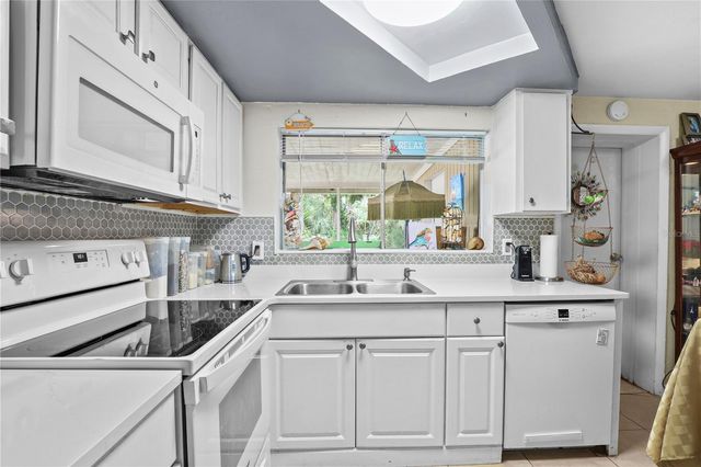 9210 UNICORN AVENUE, Port Richey, FL 34668
