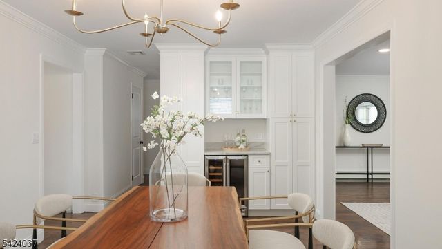 134 W Oak St, Bernards Twp., NJ 07920