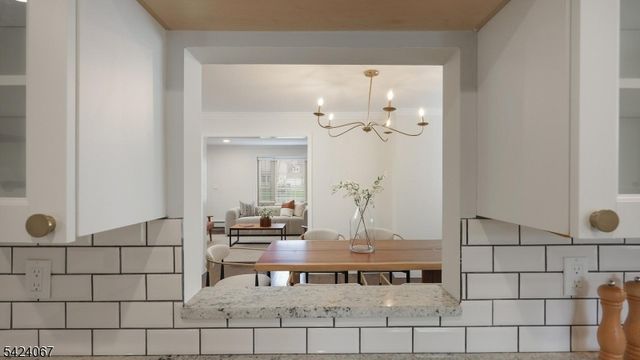 134 W Oak St, Bernards Twp., NJ 07920