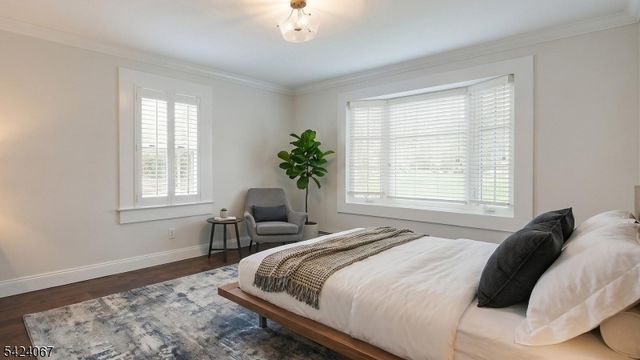 134 W Oak St, Bernards Twp., NJ 07920