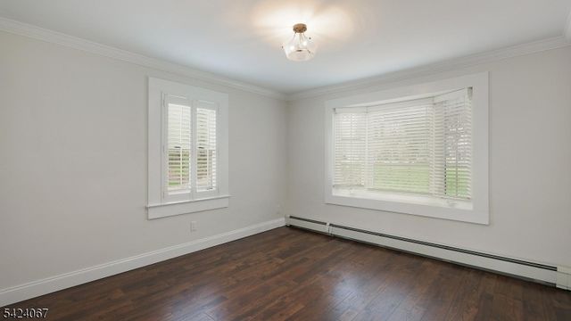 134 W Oak St, Bernards Twp., NJ 07920