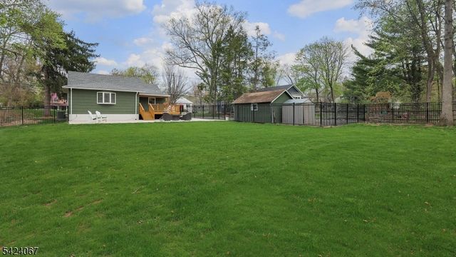 134 W Oak St, Bernards Twp., NJ 07920